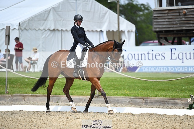 230525-121226-01978 - 108-LYJADOR-Clementine_Crosthwaite_Eyre-WEDTrotUp+DR