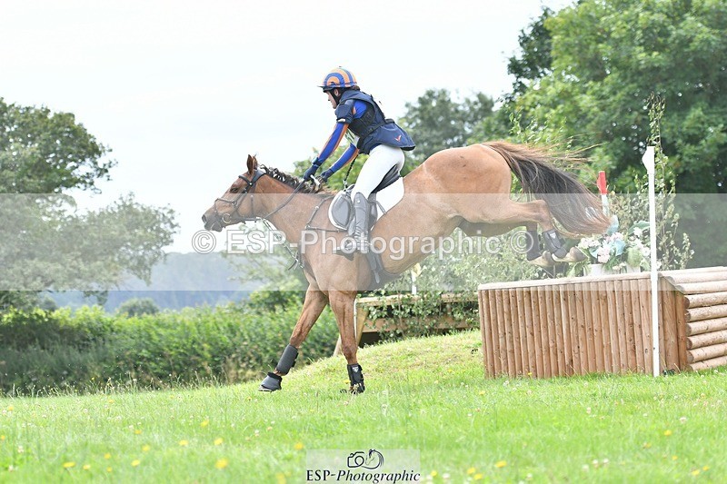 240803-133110-06903 - 157-Jennifer_Jaques-AURELIA_COOL