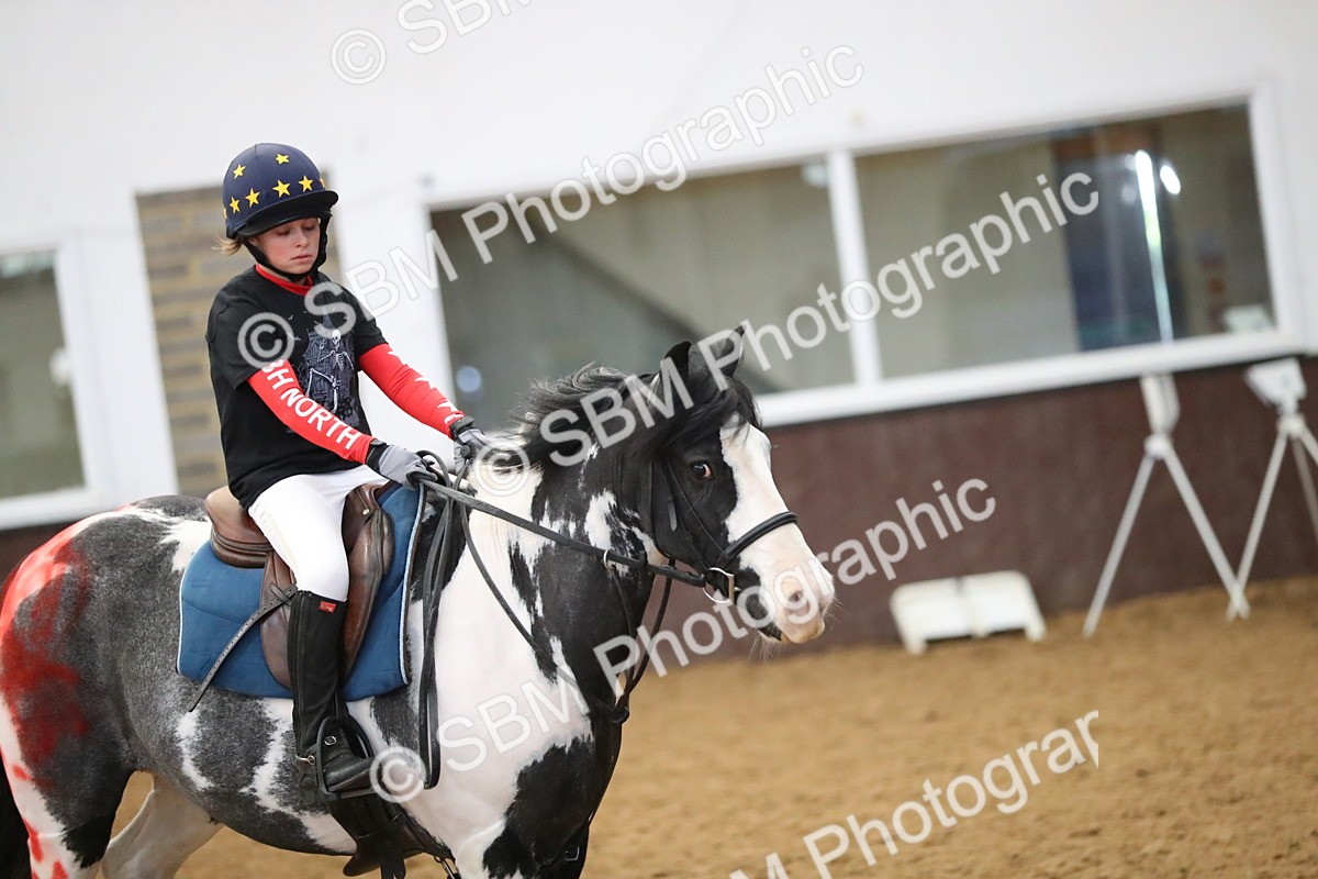 SBM_001863 - Class 3 - Horse & Hound