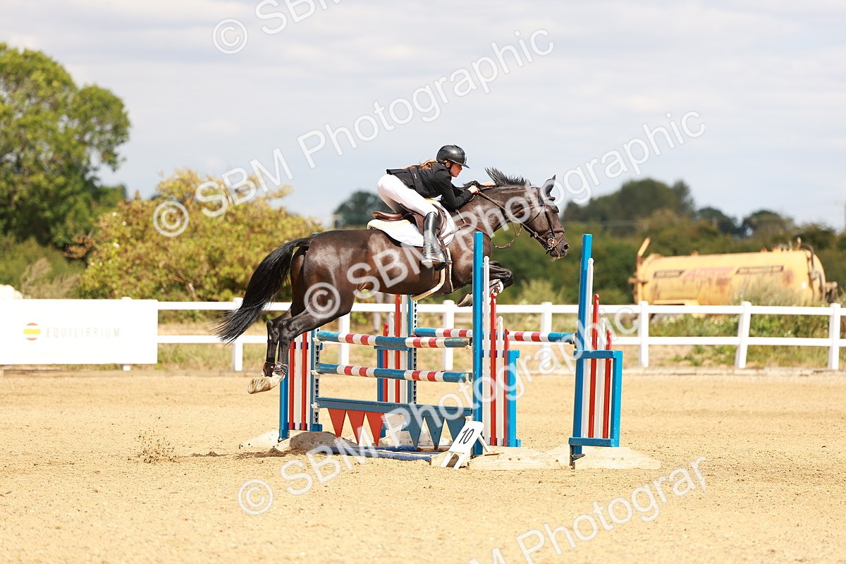 SBM_006620 - Class 4 - Senior British Newcomers - 1.10m
