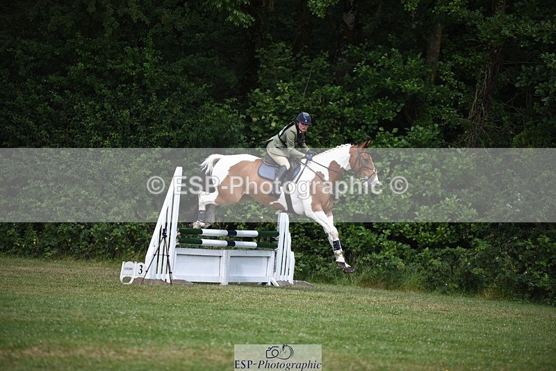 240630-114240-00460 - 914-Rachael_Brockington-Jynwood_Clear_Cut