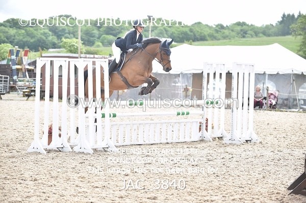 JAC_3840 - CLASS 3  - SAT - Senior Discovery/ 1m Open
