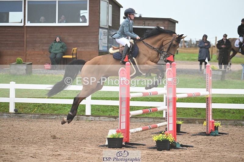 240720A-115048-14599 - Cls 11, 1 Star Bronze Tour 1.15m