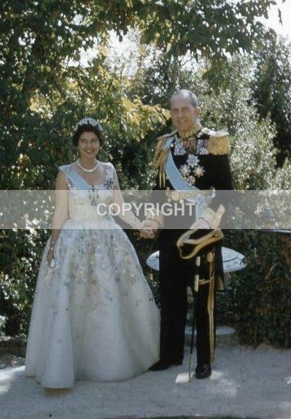 (G-2) King and Queen of Greece - Greek Royals