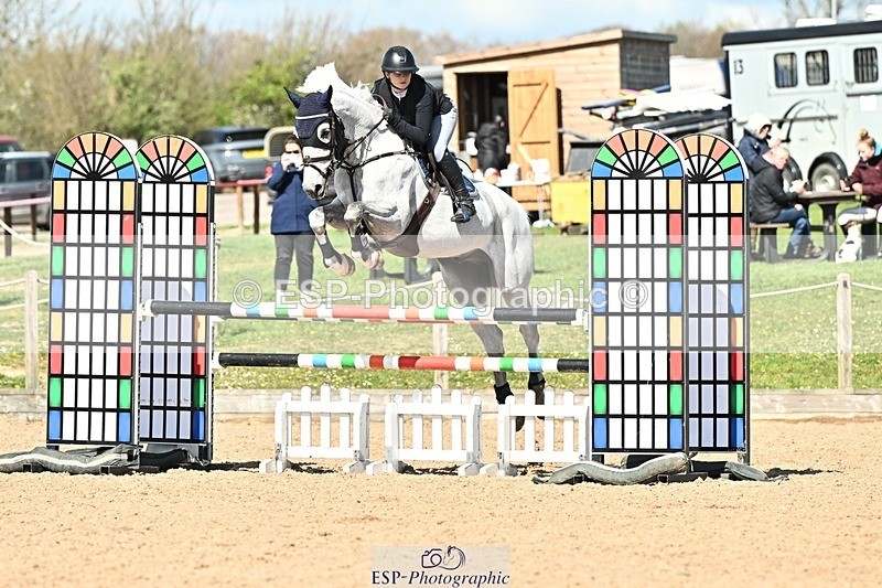 250416-150128-01567 - Cls 6 Foxhunter and 1.20m