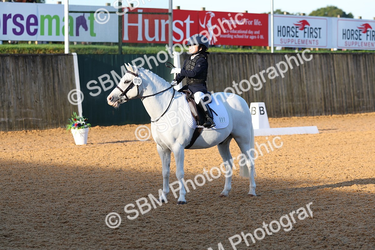 SBM_33744 - D27 - Have a Go