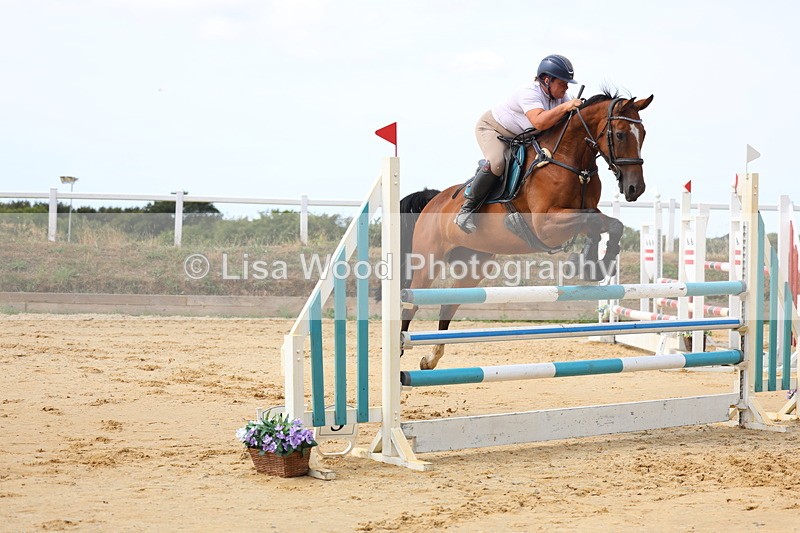 3E7A4130 - Class 7: Senior Newcomers/1.10m open