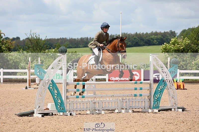 250528-123804-00768 - Cls 3 Snr 1.05m Open