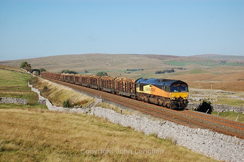26.9.14 - 66849 6V37 Ribblehead - Chirk, Selside - Around Selside
