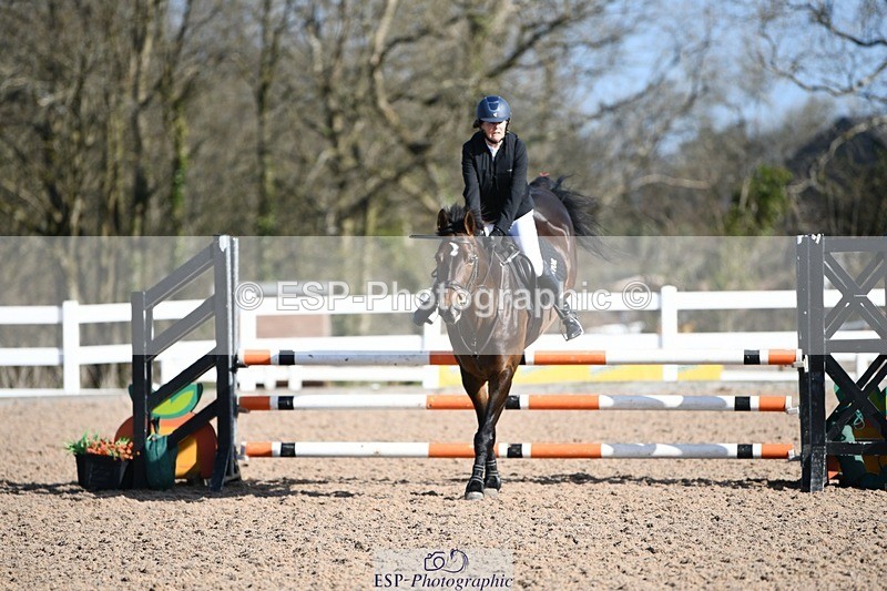 250330-102930-06134 - Cls 32 British Novice and 90cm