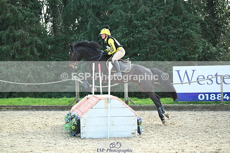 250309A-135809-01523 - Cls 03 90cm 13.50 to CW