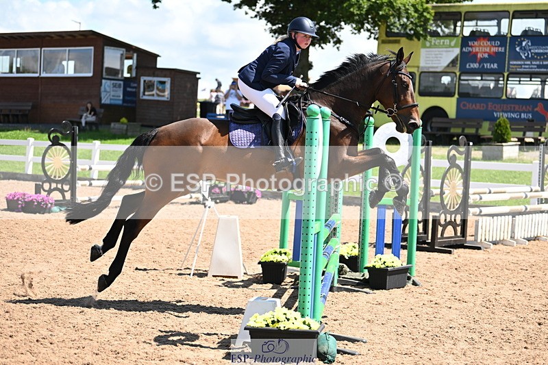 240728A-122507-08520 - Cls 32 85cm Amateur Qualifier