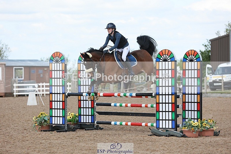 250504-124915-02609 - Cls 5 Pony Foxhunter and 1.10m Open