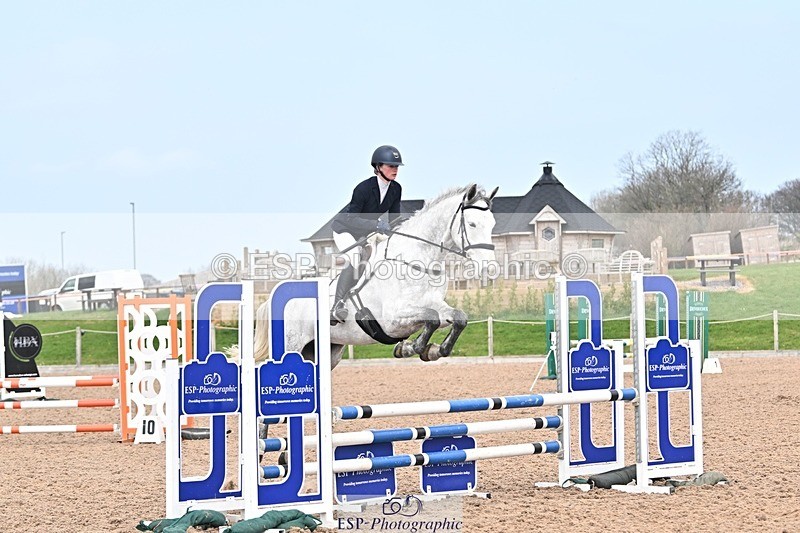 250326-103003-00256 - Cls 1 British Novice and 90cm