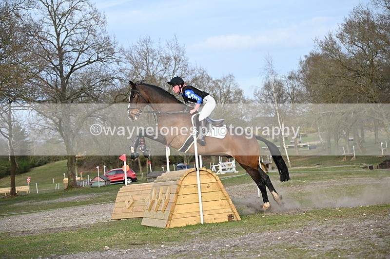 WJ6_6270 - Time 17:20 to 17:25