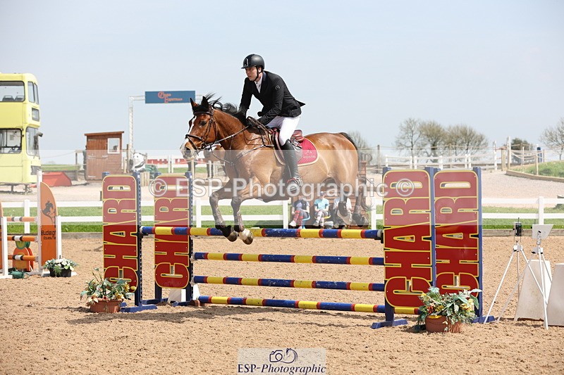 240510A-141847-07569 - Cls 17 1.05m National Am Quali