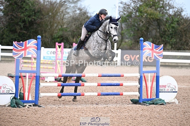 251205-095955-00100 - Cls 2 Snr British Novice and 90cm