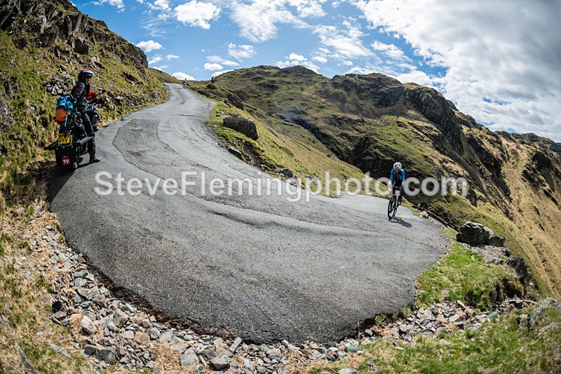 105757 - Hardknott Hairpin 11.00 - 12.00