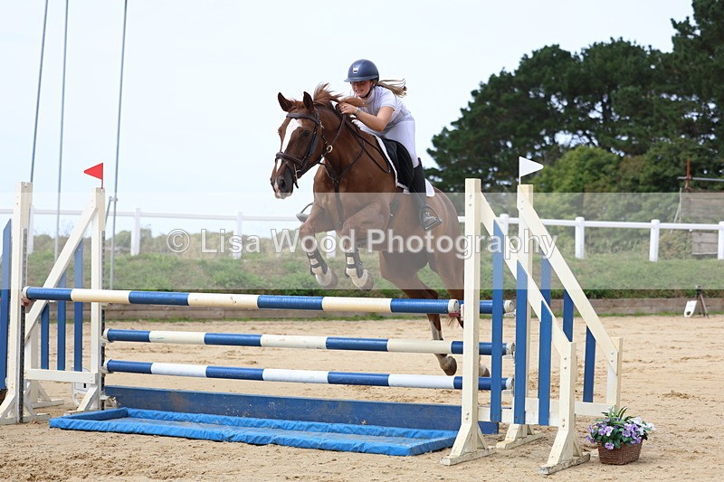 3E7A4162 - Class 7: Senior Newcomers/1.10m open
