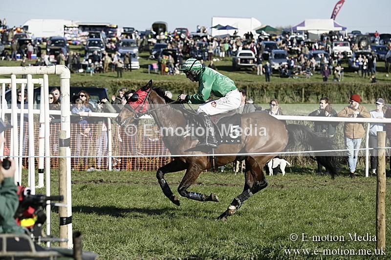 PtP 250317 413 - V.W.H. Hunt Point-to-Point Siddington 25/03/17