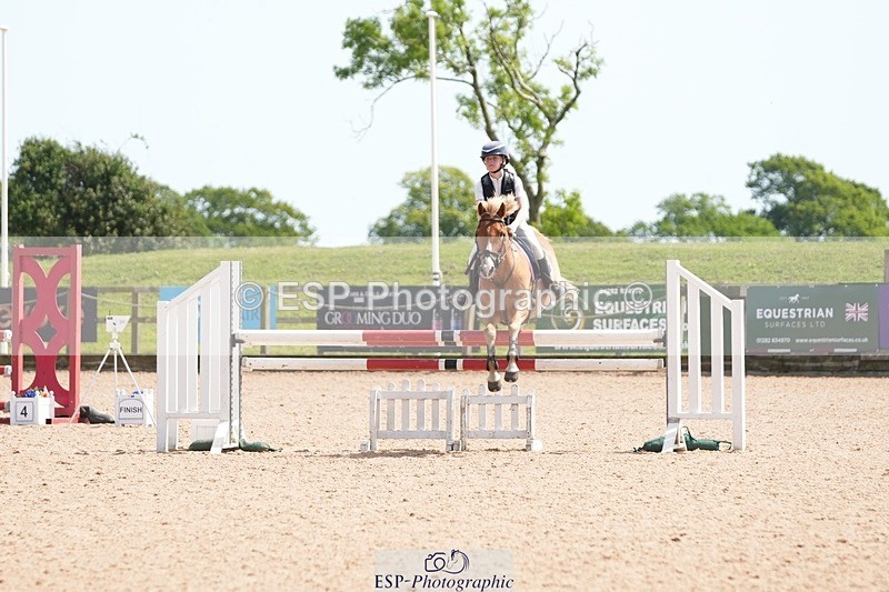 260523-144222-00695 - Cls 8 Pony Newcomers and 1m Open