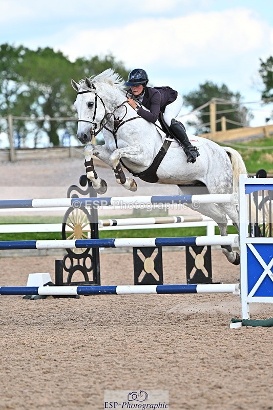 240619A-165231-01304 - Cls 6 National 1.30m and 1.40m