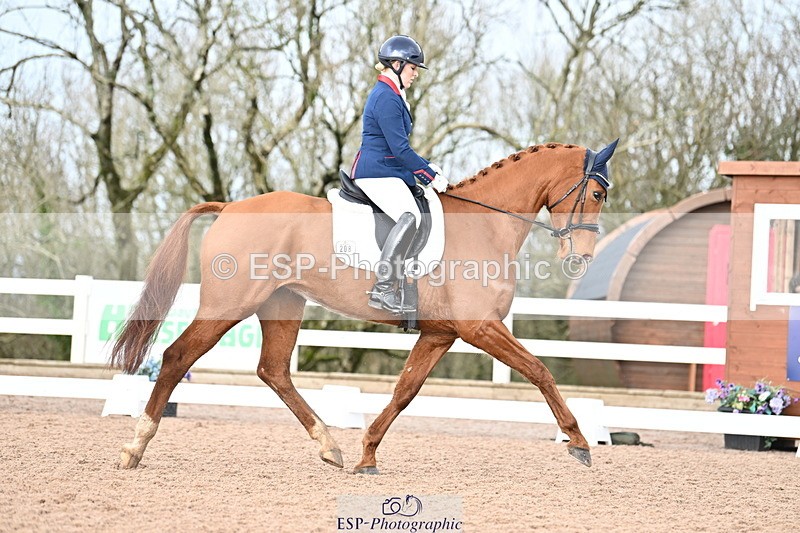 240218A-123536-07018 - 208-Charlotte.Dicker-Catherston.Zahara