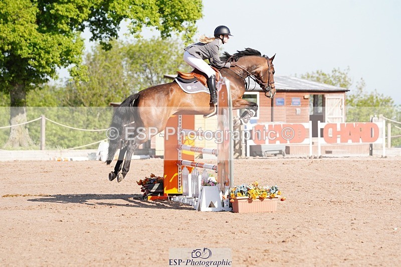 250510-084006-09586 - Cls 13 Snr Foxhunter