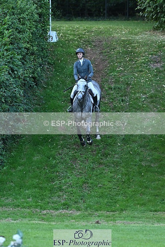 230909-190655-08271 - Cls 14 Snr 1m Derby