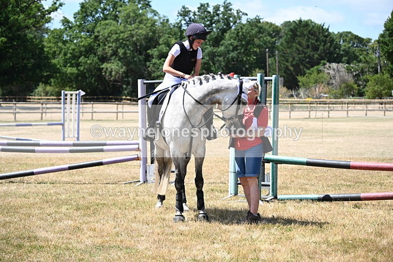 WJ6_5993 - Class 13 Novice 60cm
