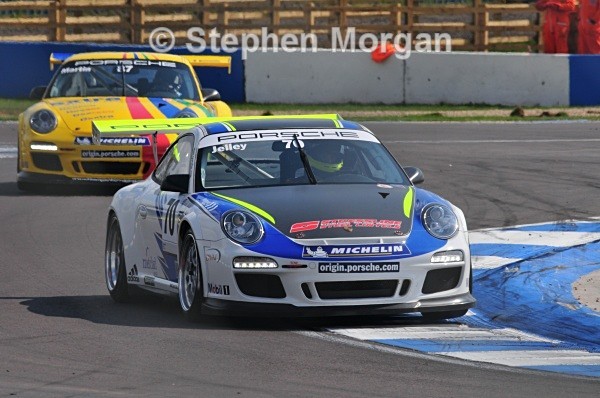11 15-254 - Porsche Carrera Cup