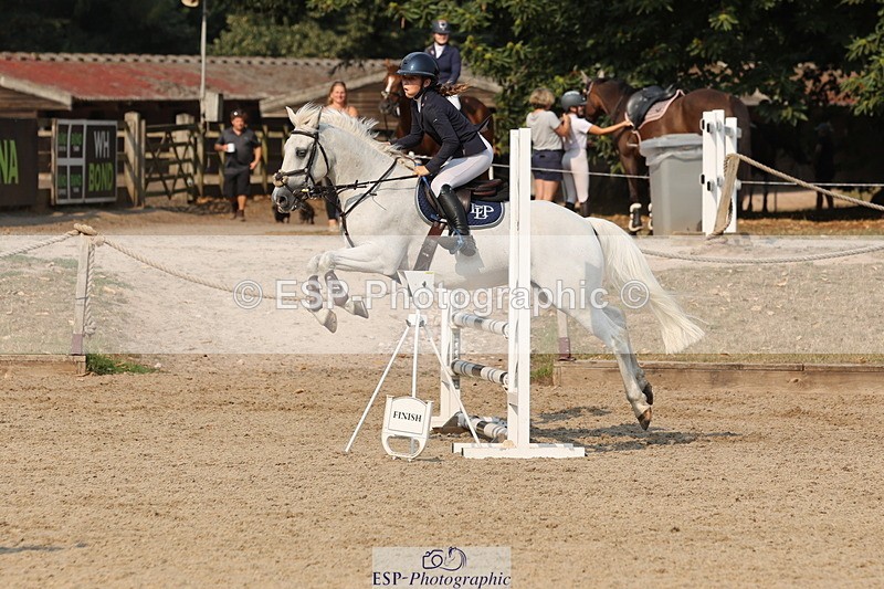 250816A-095755-00584 - Cls 2 Club 80cm