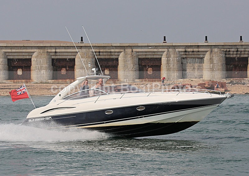 130826 SUNSEEKER SUPERHAWK WT7A2447 - Motorboats - Open