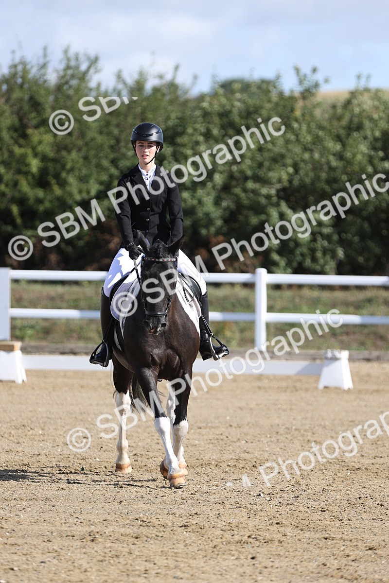 SBM_001164 - Class 2 - Intro 4 Champs - 9.44-10.38