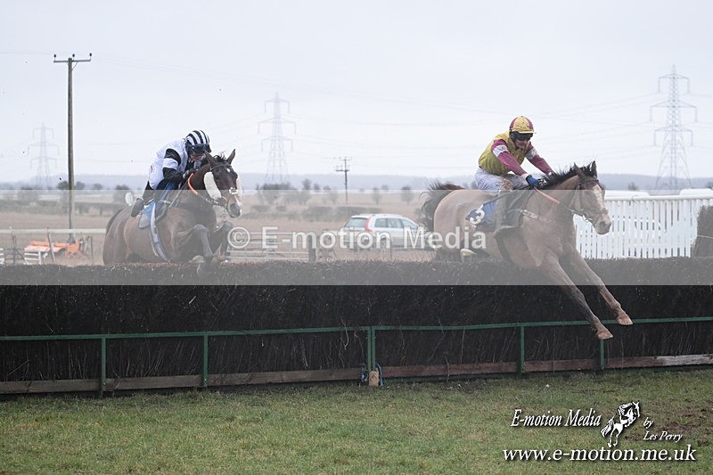 PtP 260125 600 - Cocklebarrow Point-to-Point racing with the Heythrop Hunt 26/01/25