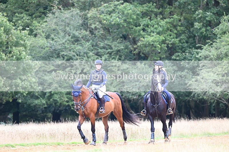 DSC_6342 - Time at Statue 12:17 to 12:44