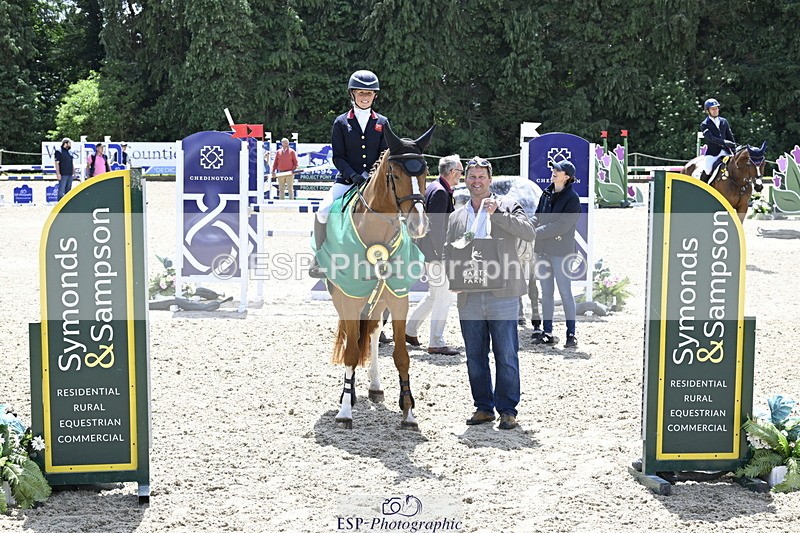 250525A-131804-17636 - Presentations Section B CCI 3 Star Long