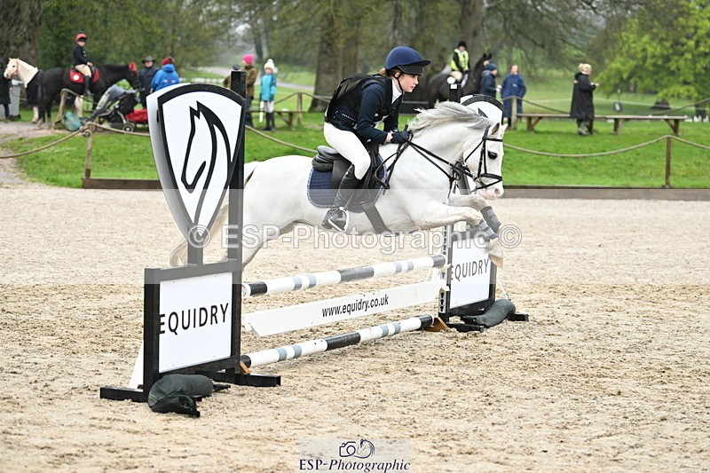 250418A-125223-00828 - UnAff 60cm