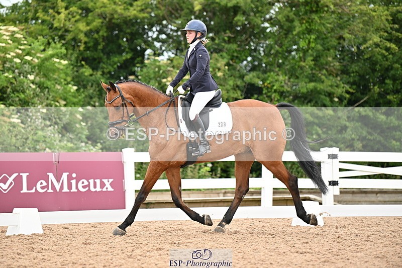 240623A-120310-17823 - Cls 48 BD Novice 37A