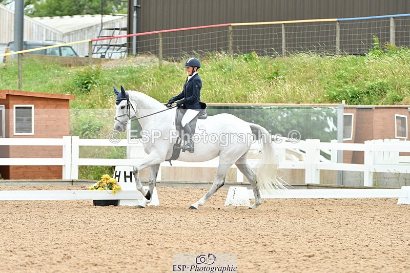 230701A-104738-04834 - Cls 4 Novice 23