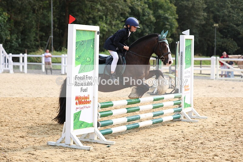 3E7A2827 - Class 10: Junior 60cm