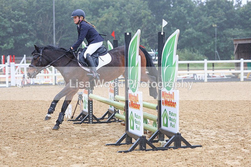 3E7A8869 - Class 2: 70cm Juniors