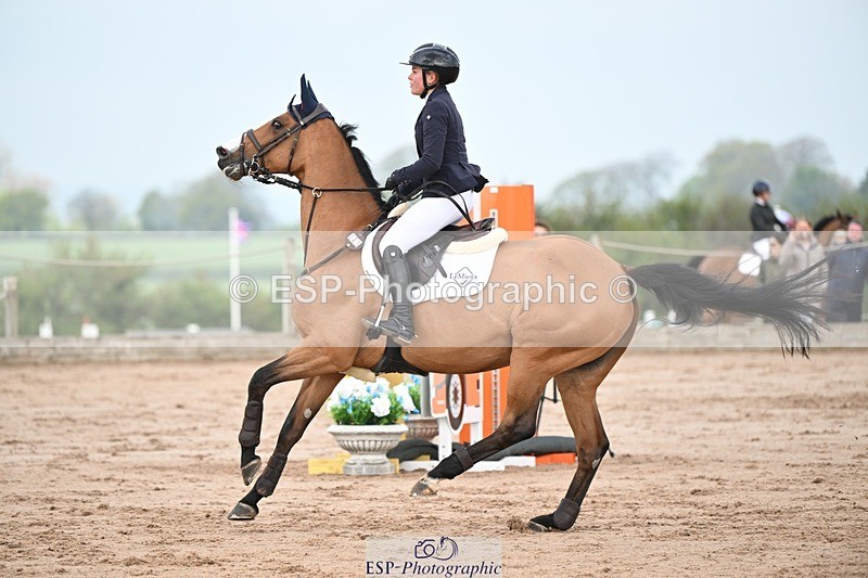 250425-100844-08135 - Cls 2 - 2 Star Small Tour