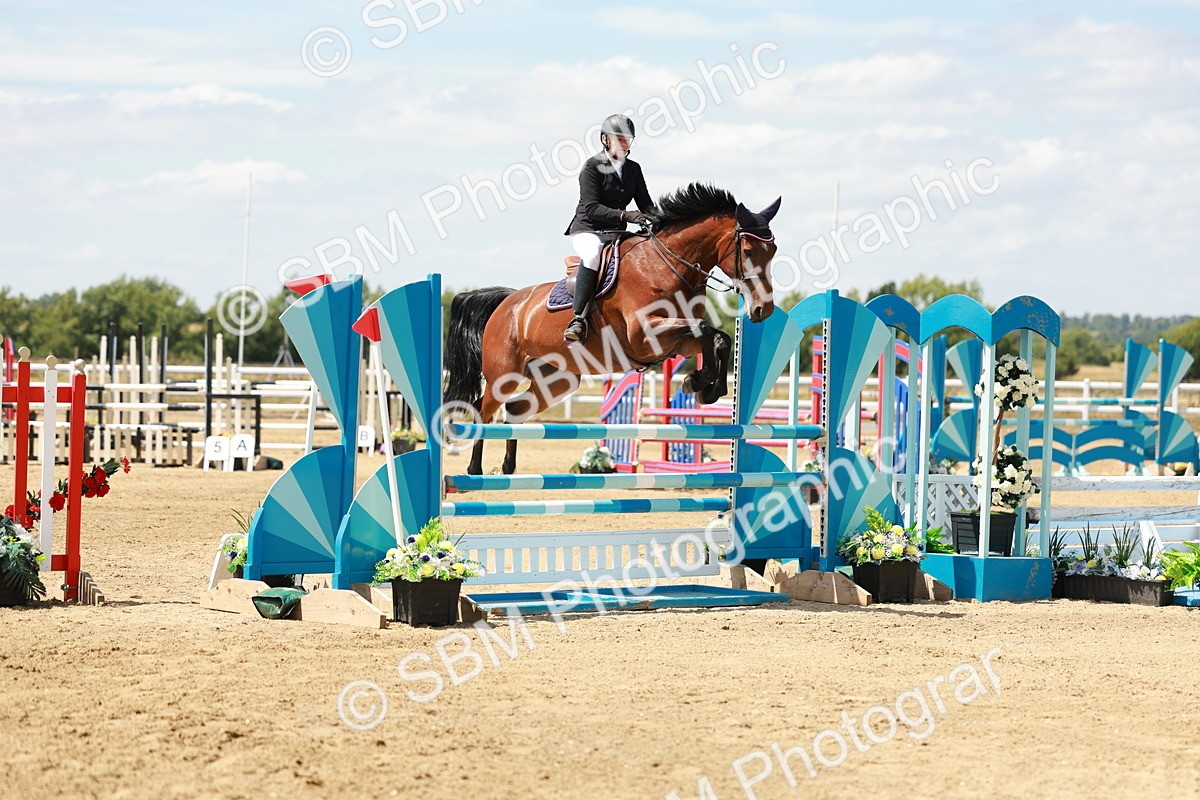 SBM_007393 - Class 3 - Senior Newcomers - 1.10m Open