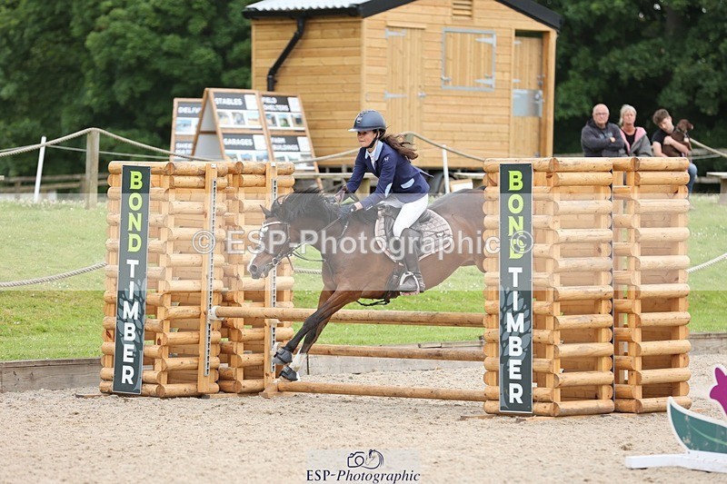 240615-161418-02264 - Cls 9&10 Club and Schools 70cm