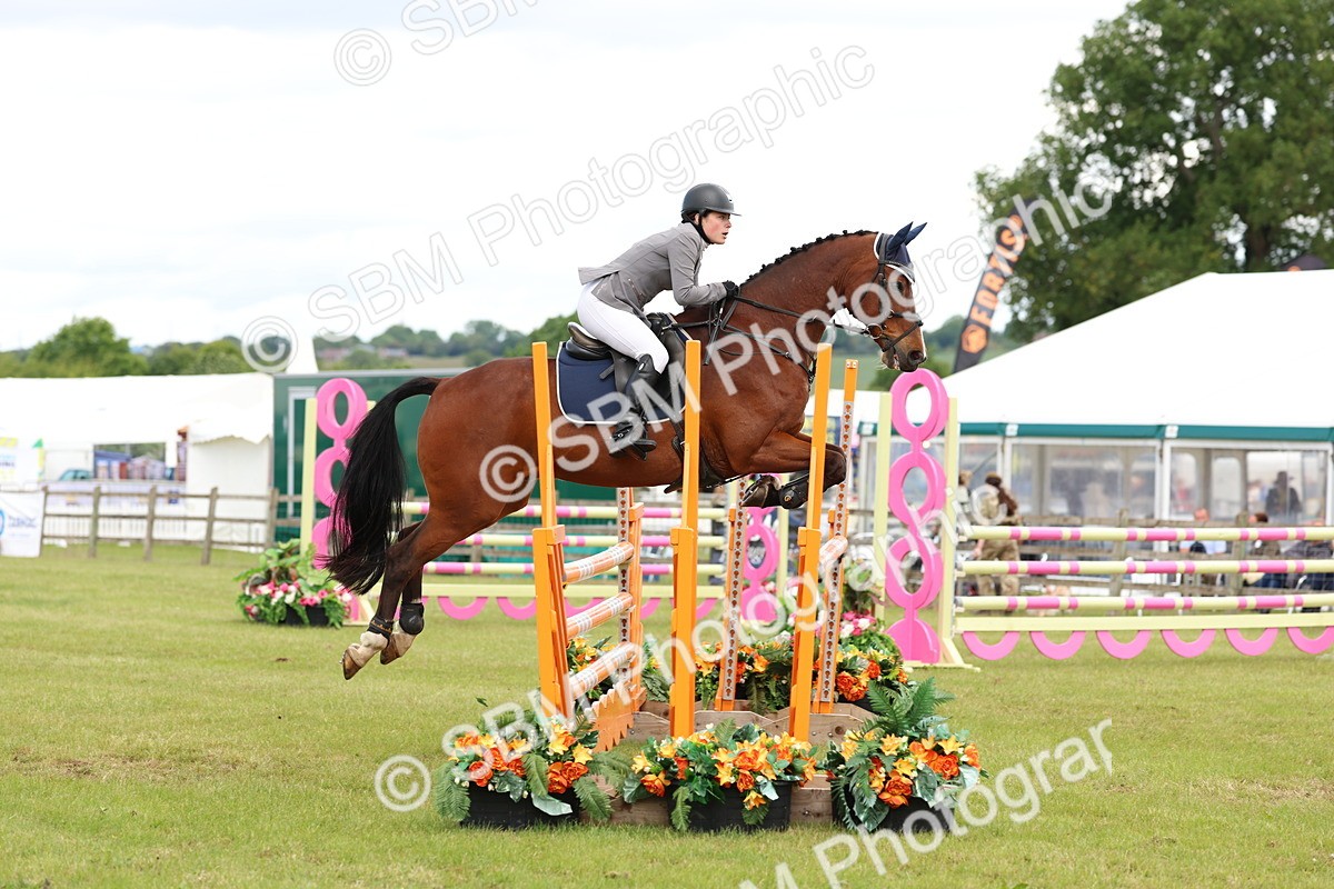 SBM_13789 - Class 206 - Senior Newcomers - 1.10m Open