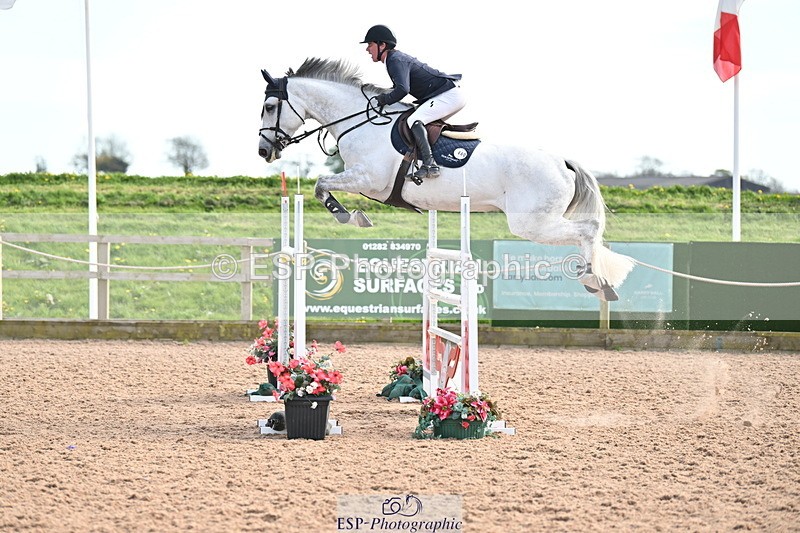 240418A-160344-04945 - Cls 9, 2 Star Big Tour 1.40m