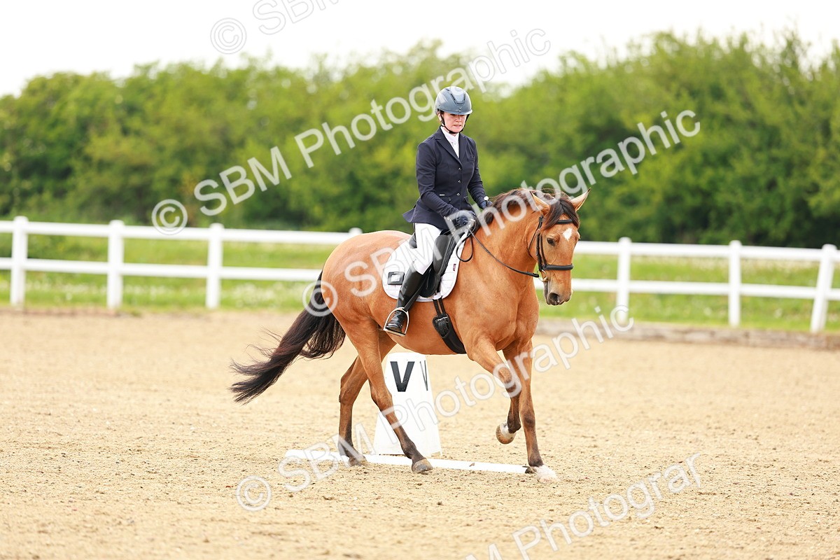 SBM_004904 - Class 15 - Novice 5