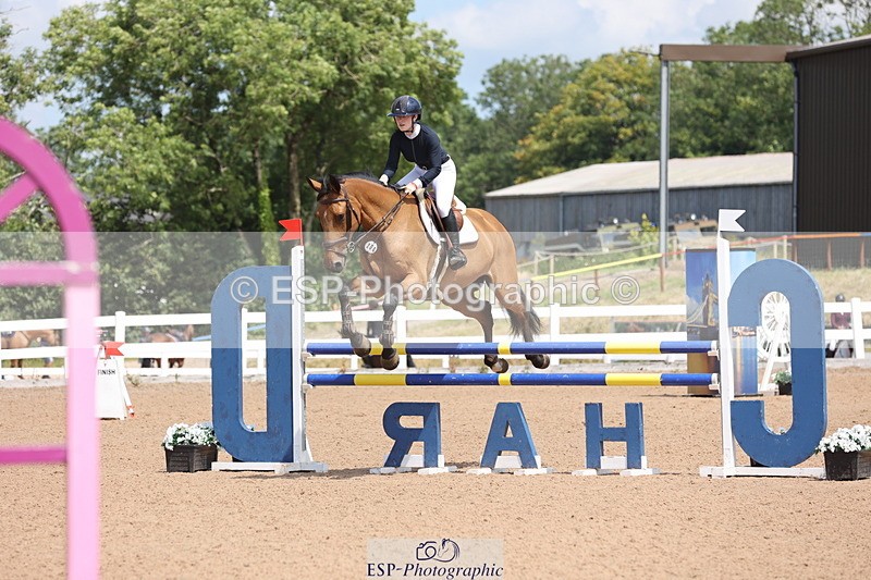 240718A-124527-05218 - Cls 9, 1 Star Bronze Tour 1.10m