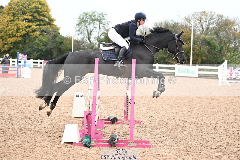 241023A-110624-00460 - Cls 1 British Novice and 90cm Open